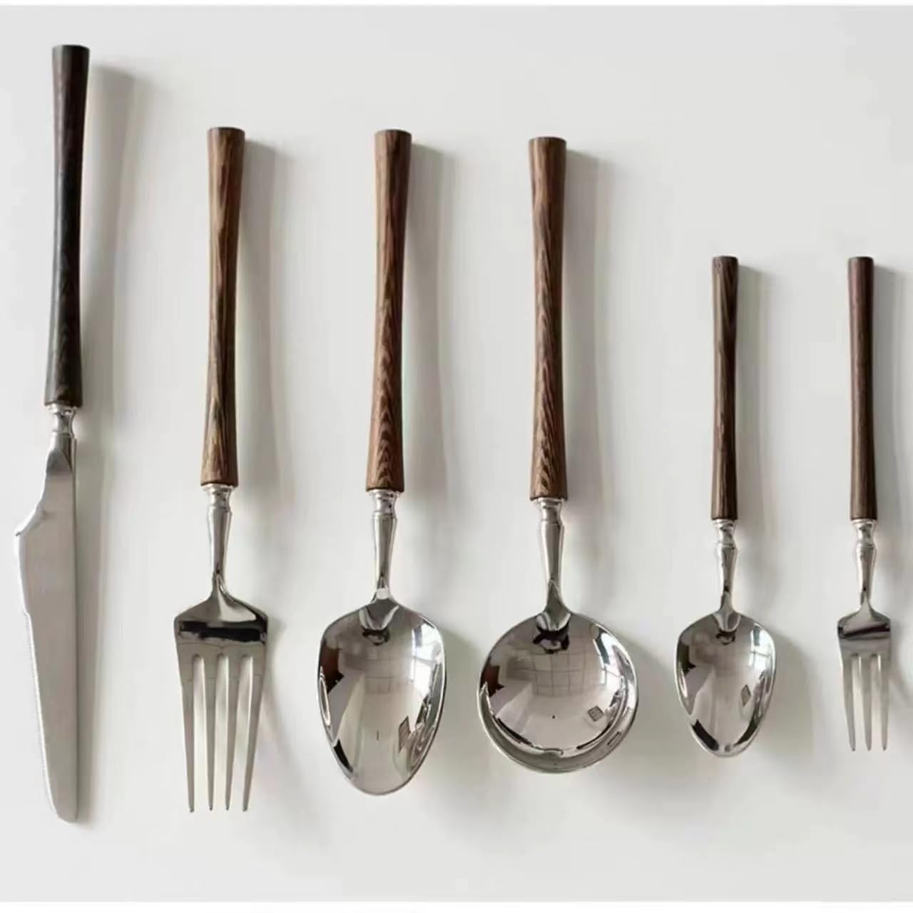 Juego De Cubiertos De Acero Inoxidable De 18 Pulgadas para 4 Personas, Juego De Cubiertos con Mango De Madera Que Incluye Cuchillos, Tenedores Y Silver Silverware Set for 4