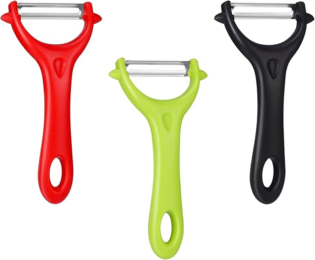 RosewineC 3 Pcs Potato Peelers, Y-Shaped Swivel Vegetable Peeler, Sharp and Rust Prevention Stainless Steel Vegetable Peeler for Fruits and Vegetables (Red, Black, Green)
