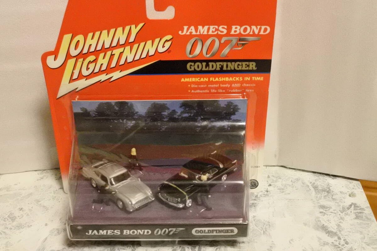 ジョニーライトニング ジェームスボンド 007 GOLD FINGER AMERICAN FLASHBACK IN TIMEミニカー
