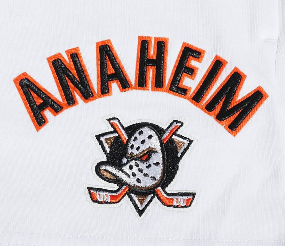 Pro Standard Womens NHL Classic Chenille Fleece Fleece Short