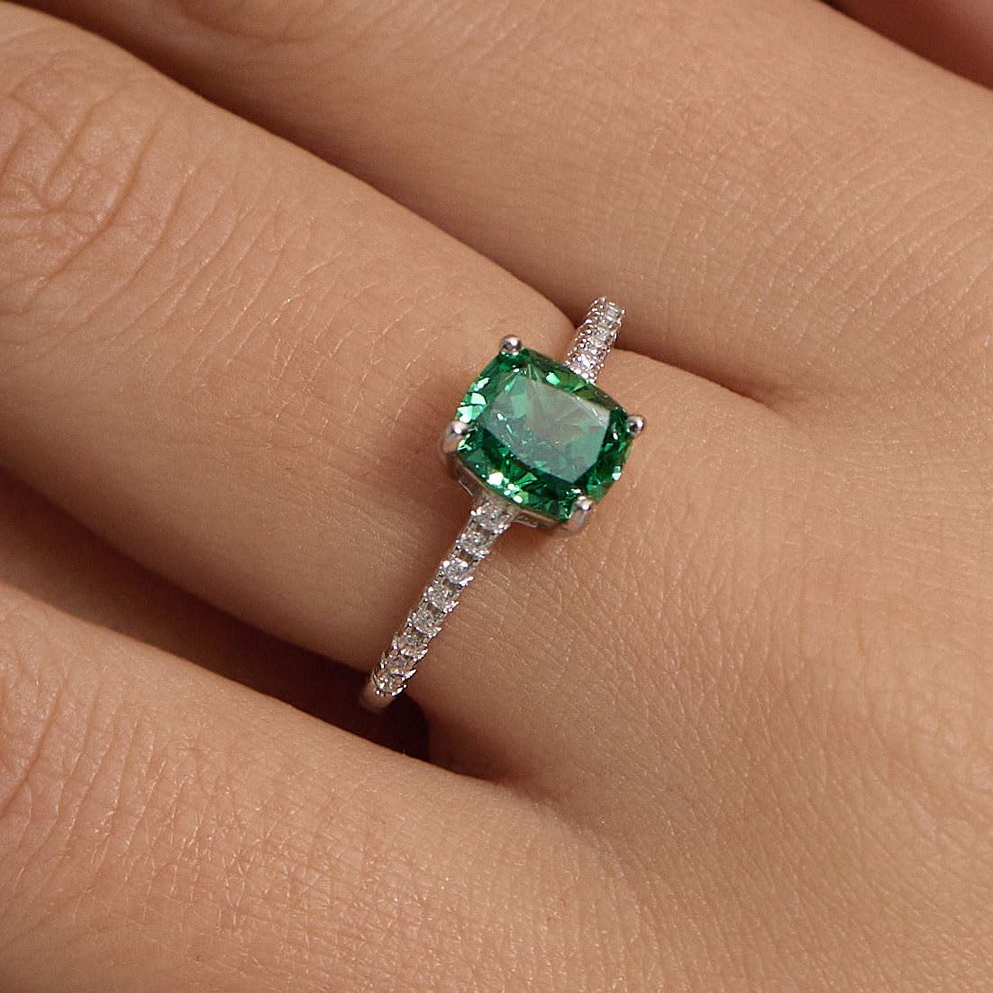 Michooyel S925 1.5ct Cushion Cut Cubic Zirconia Engagement Rings For Women Green Wedding Ring Promise Ring Sterling Silver Wedding Band image 2