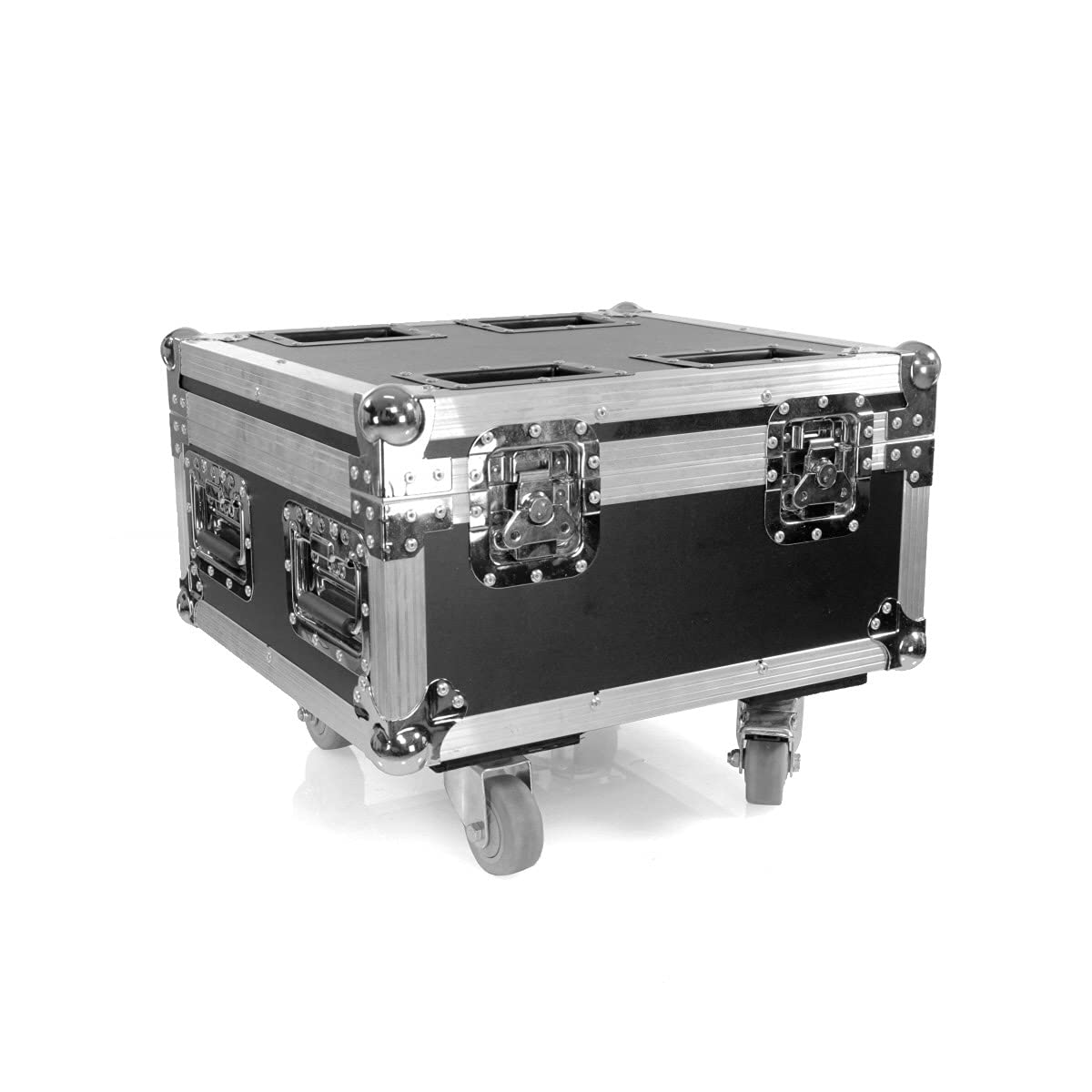 BoomToneDJ EZ-Box Flight Case Universale Nero 6 Scomparti con Rotelle. Valigia di trasporto professionale. 6 prese IEC integrate. Rinforzi angolari. Dimensioni con ruote: 51 x 47 x 38,5 cm.