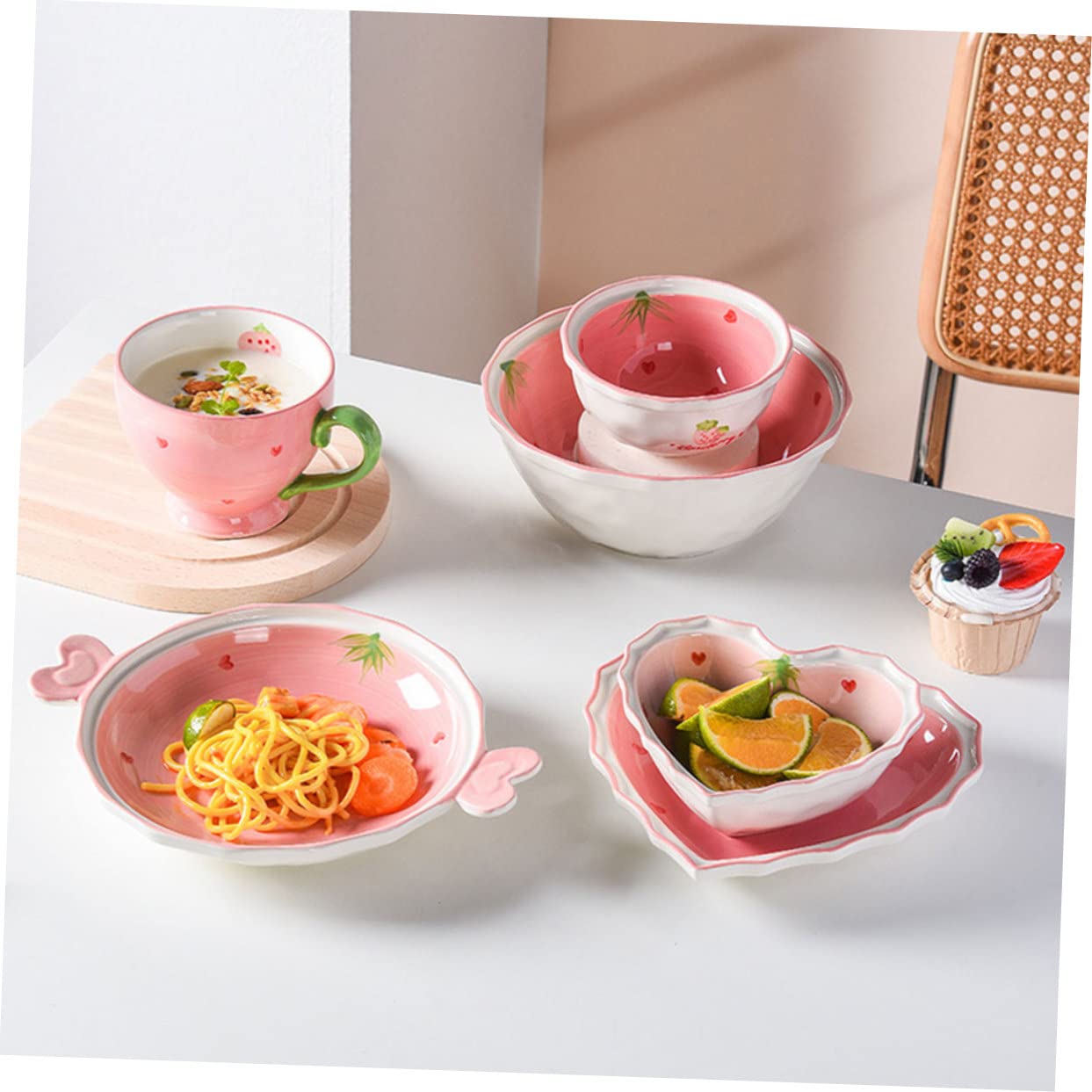 Cabilock 1Set Adorable Strawberry Bowl Creative Ceramic Rice Bowl with Spoon Decorative Printing for Soup Ramen and Cereal Dishwasher Microwave Safe