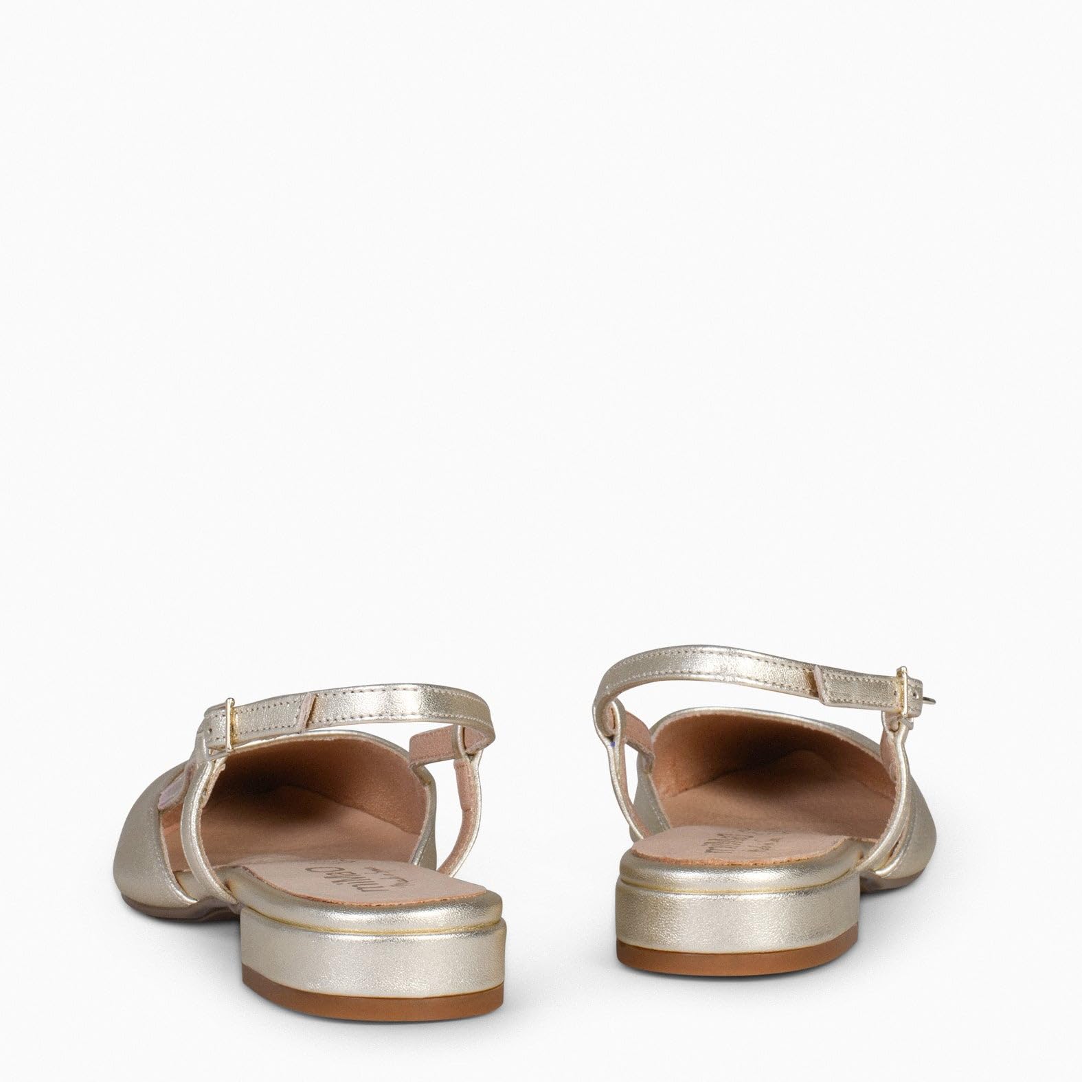 miMaO. Zapatos Comodos tacón bajo Elegantes Destalonados de Piel para Mujer. Hecho en España