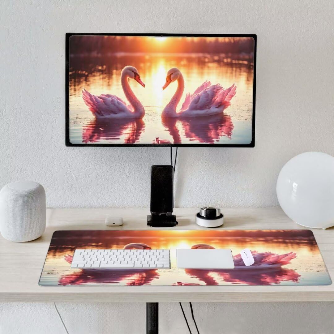 Alfombrilla de ratón 1400x600x3 MM, Alfombrilla Ratón XXL Extendida de Gran Tamaño con Bordes Cosidos, Base de Goma Antideslizante Almohadilla para Teclado, Lago de los cisnes S-11141