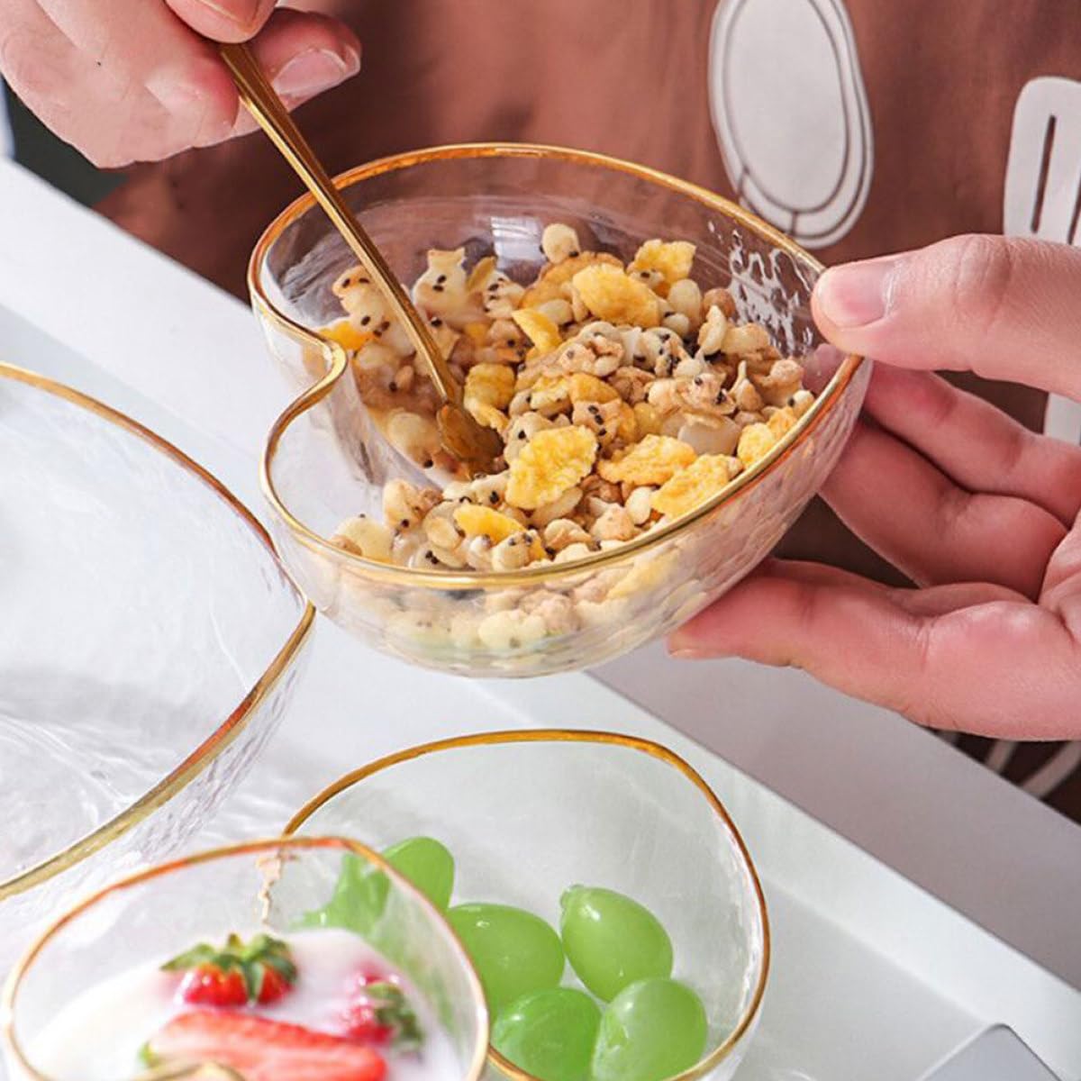 Ciotole in Vetro Superficie Liscia e Lucida Trasparente a Forma di Cuore Set 4 Pezzi per Insalata e Dessert per Uso Quotidiano e Ristoranti