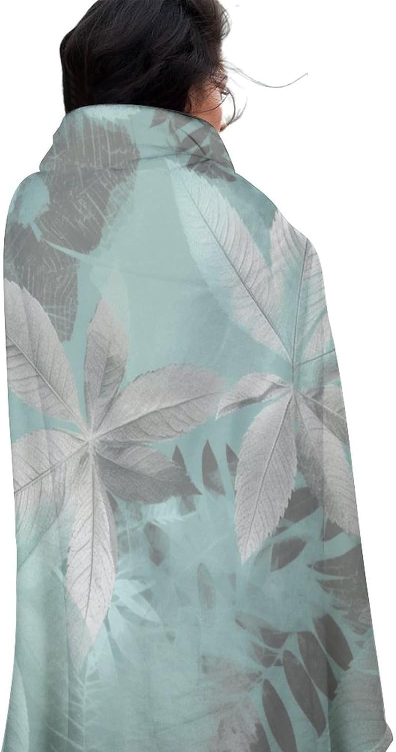 Mint Gray Leaves Blanket Round Beach Tapestry Flannel Round Tablecloth Boho Beach Blanket Home Decor Indie Rug Comfortable Yoga Mat for Multi Scenario Usage