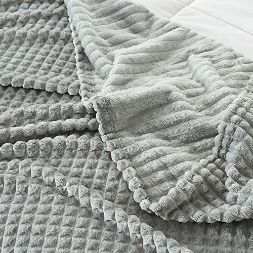Simple&Opulence Lightweight Gray Throw Blanket For Couch,Plush,Cozy,Fluffy,Warm Soft With Stereoscopic Grid Design (Grey, 50" X 70") #TOP6