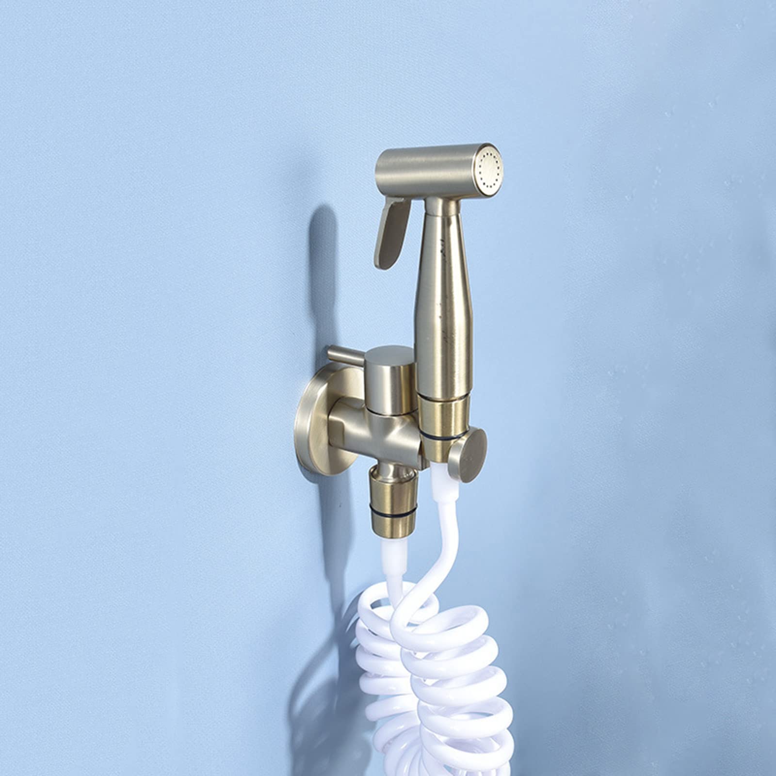 Mitigeur de robinet de bidet doré avec douchette confort pour hygiène WC