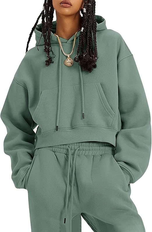 Flygo Womens Fleece 2 Piece Outfits Sweatsuit Crop Pullover Sweatshirt Joggers Pants Tracksuit Set