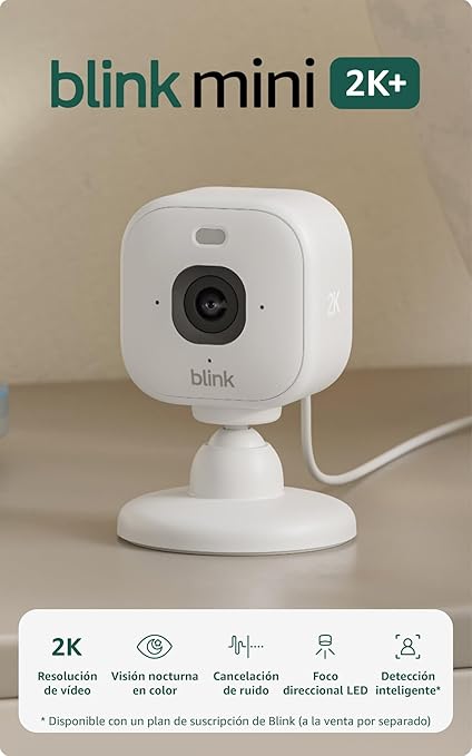 Cámara Mini 2K+ Blink (última generación) | Cámara de seguridad doméstica con enchufe, resolución de vídeo 2K, zoom de 4 aumentos, visión nocturna en color | Compatible con Alexa | 1 cámara - Blanco oferta Amazon