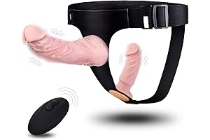 Realistic Strap-On Dildos