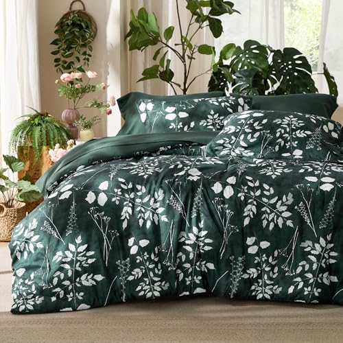 Image of Bedsure Floral Forest Green Comforter Set, Full Bedding Sets, 7 Piece | Bed in a Bag, Comforters, Bedroom, Reversible, Fluffy, Whisper-Quiet, All-Season, Polyester, Easy Care, Botanical-Chic, OEKO