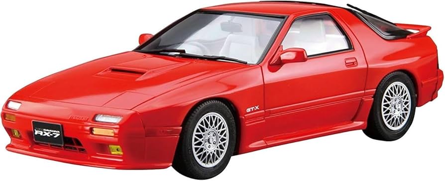 Amazon.com: Aoshima Mazda FC3S Savanna RX-7 '89 1:24 Scale Model