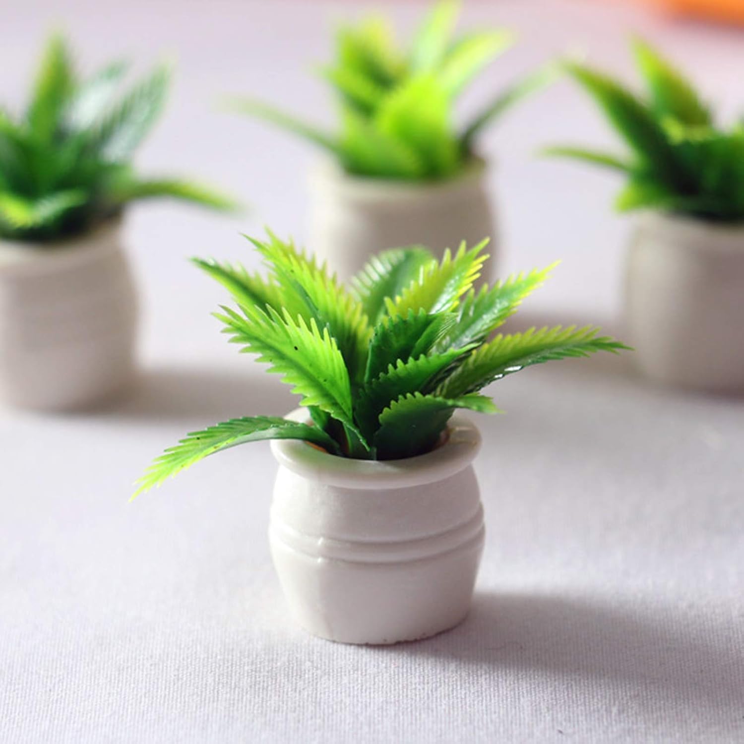 Miniature Plant Accessory, Green Potted Plant, 1:12 Scale, Suitable for Home and car Decoration