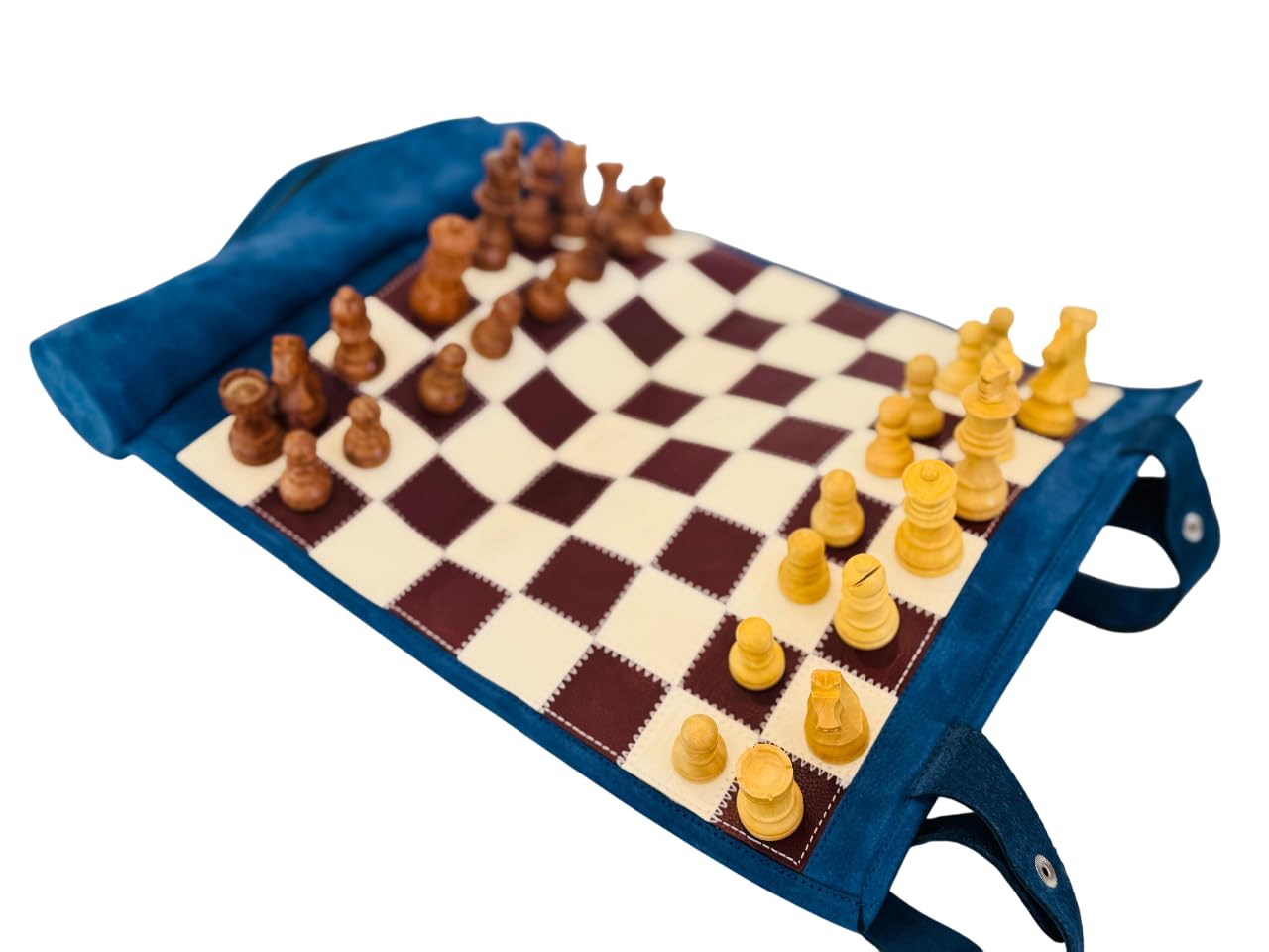 Melia Outlet Magnetisches Schach – Rollbares Luxus-Schachspiel aus Echtleder (B-Ware oder Restposten) | Handgefertigtes Reiseschach mit Holzfiguren - Les Bleus