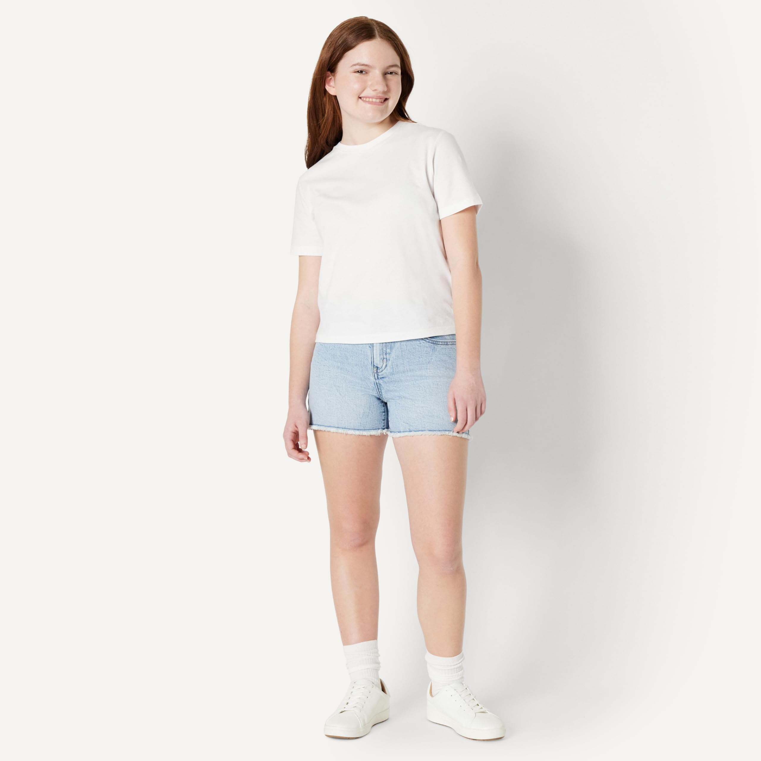 Amazon Essentials Pantalones Cortos Vaqueros de Elasticidad Media y Tiro Medio sin Rematar Niñas