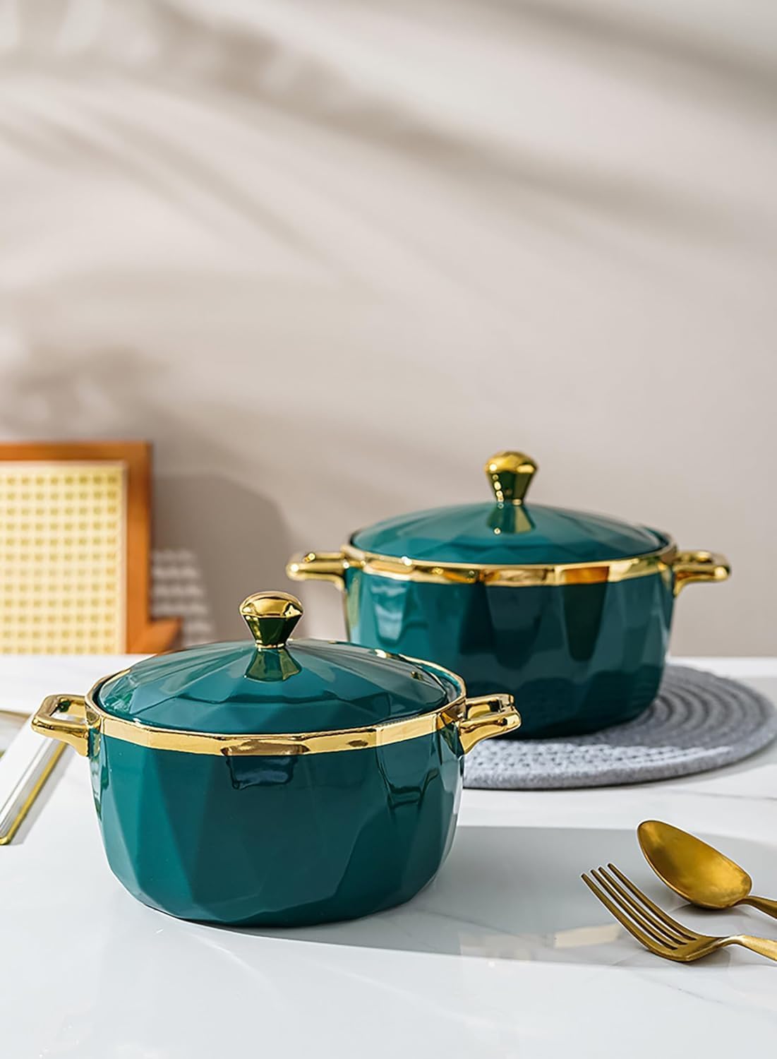 2026 New Ceramic Soup Tureen with Lid,Bone China Soup Tureen with Lid,Porcelain Soup Tureen Ceramic Tureen with Lid for Restaurant Home Kitchen Decoration, Microwave and 1800ml