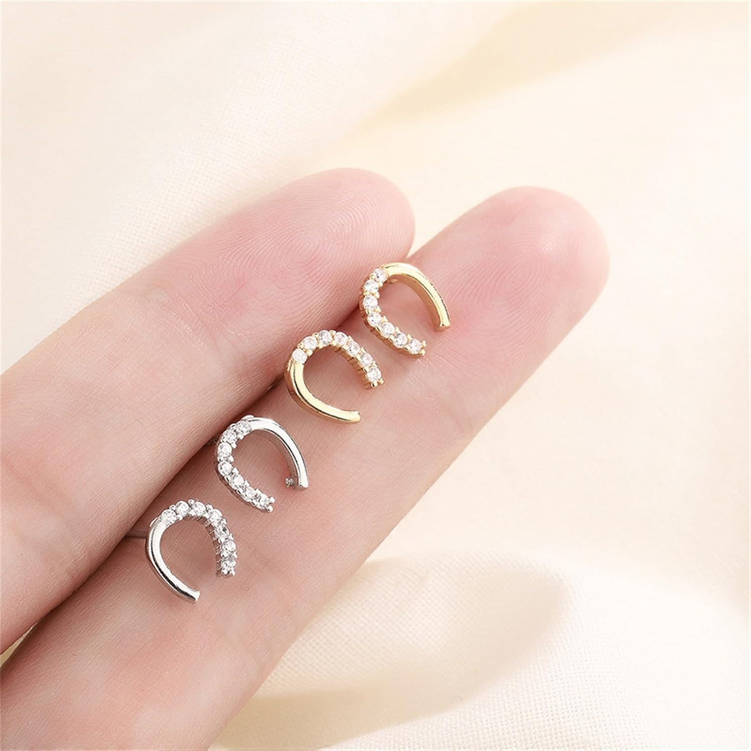 925 Silver Horseshoe Horse Stud Earrings for Women Unique Lightweight Cubic Zirconia Lucky Horseshoe Stud Earrings Animal Western Earrings - Image 6