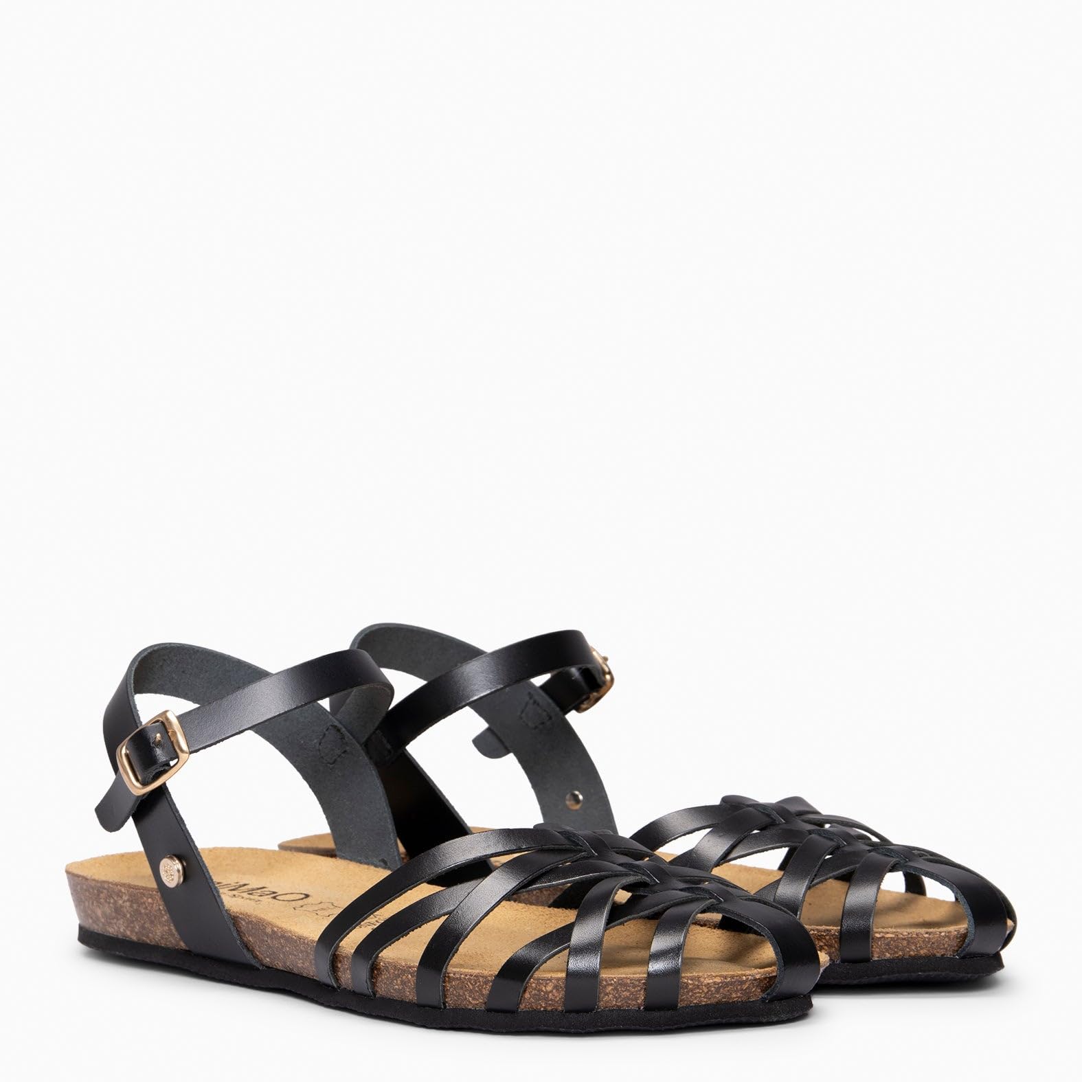 miMaO.Sandalias planas de tiras y plantilla de gel. Hecho en España