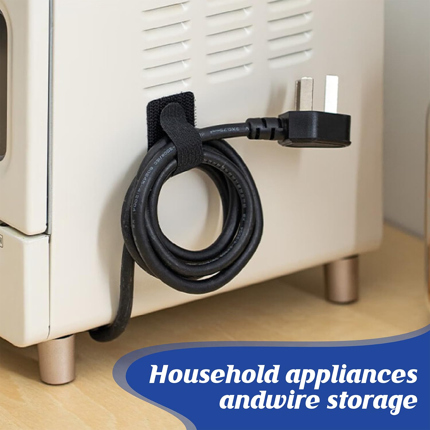 40 Pezzi (Due Dimensioni) Cable Management, Autoadesivo Clip Cavo, Fermacavi Adesivi, Riutilizzabili, Morbidi e Anticollisione, Applicabile a Uffici e Famiglie (Nero)