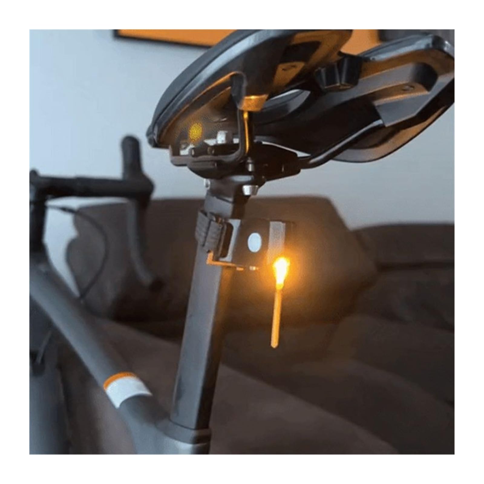 Bicycle Lights FrontRear,Bike Headlight Rear Light Bike Tail Light 6 Colors USB Charging Mountain Road Bike Light Portable Riding Equipment Running Water Light (Size : Red)