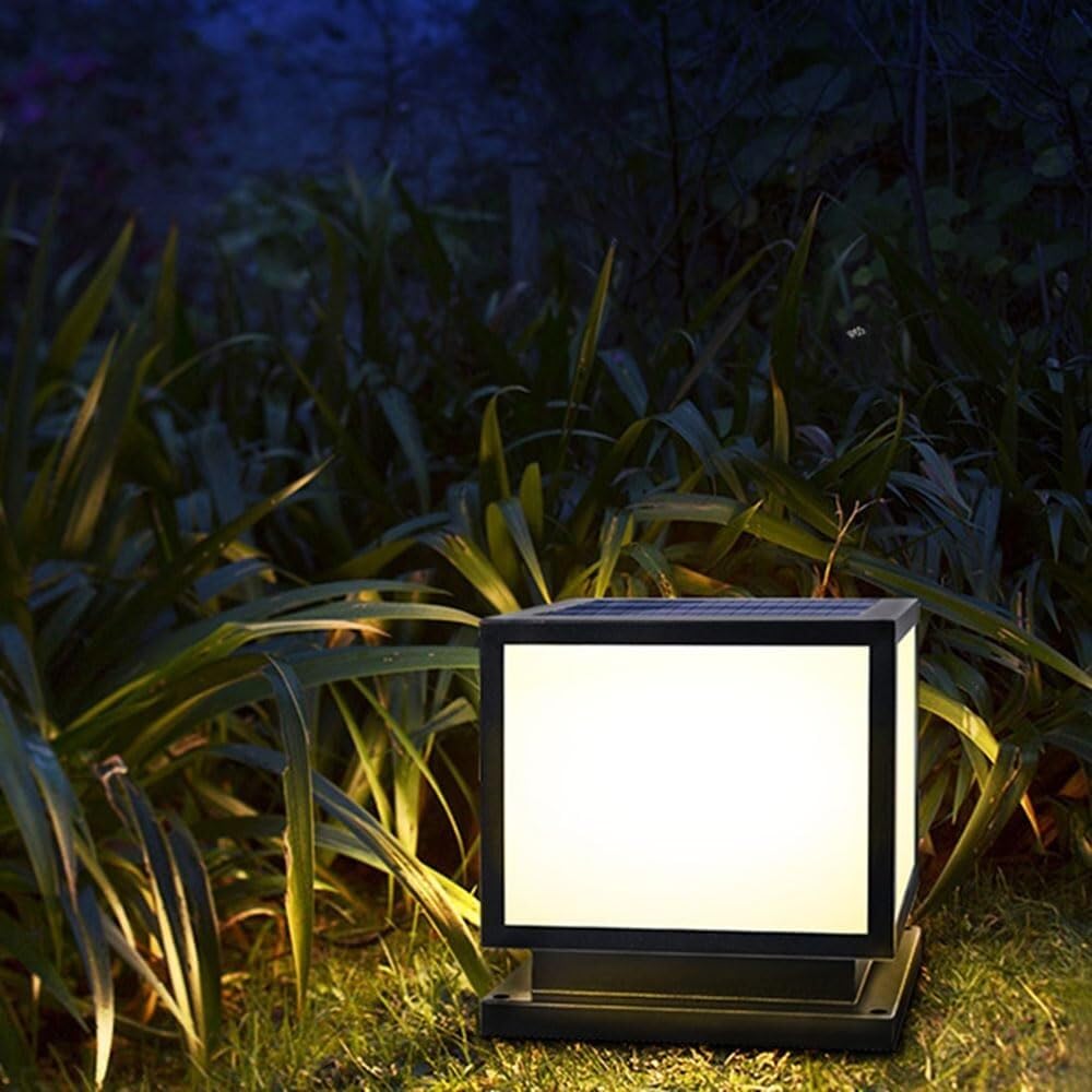 Zewnętrzna lampa słupkowa Nowoczesna latarka Oświetlenie uliczne Super jasne metalowe kreatywne hartowane szkło Lampy Stigma Solarne czarne wykończenie Lampa słupkowa do(One Color-25cm)