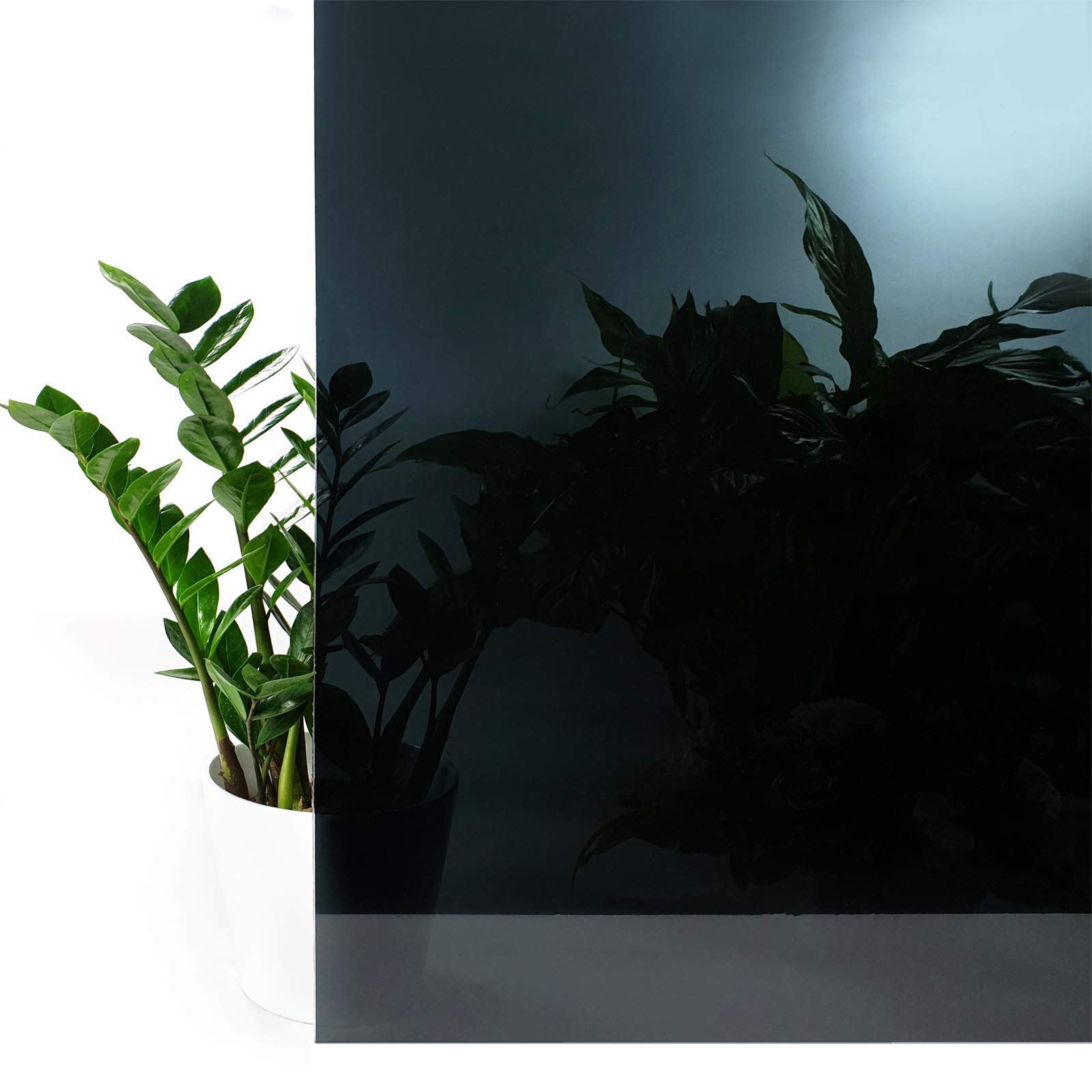 DecoMeister Pellicola Oscurante per Finestre 75x300 cm - Film Oscurante Vetri - Protezione UV 97% e Calore - Pellicola Solare Autoadesiva Privacy Casa, Ufficio e Auto - VLT 5% Nero Scuro
