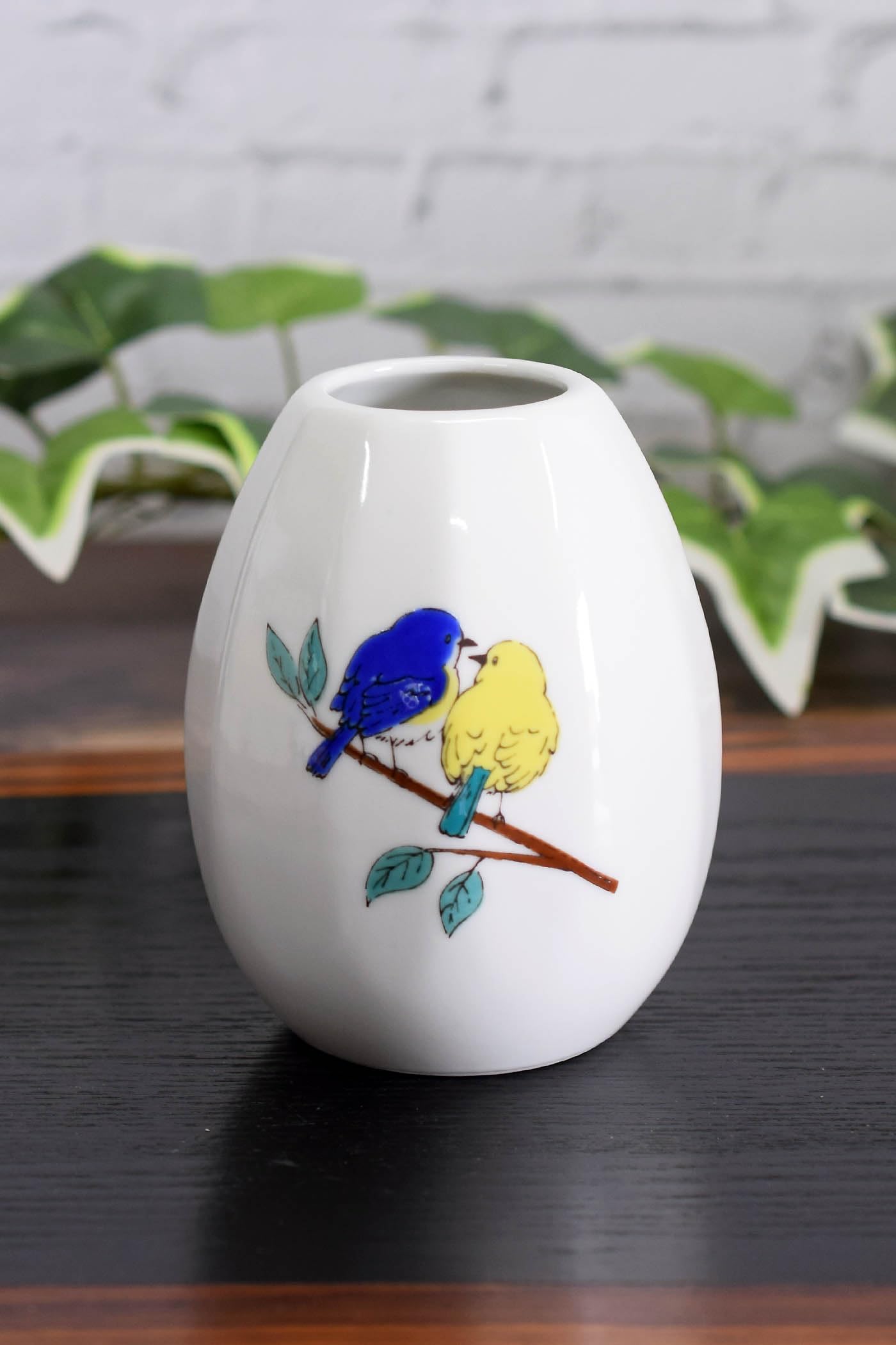 Waza no Kurashi, Stylish, Single Vase, Kutani Pottery, Ceramic, Vase, Luribaki, Brand, Interior, Small, Figurine, Made in Japan, Birthday Gift, Sixtieth Birthday Gift, Older Celebration, Happy Celebra