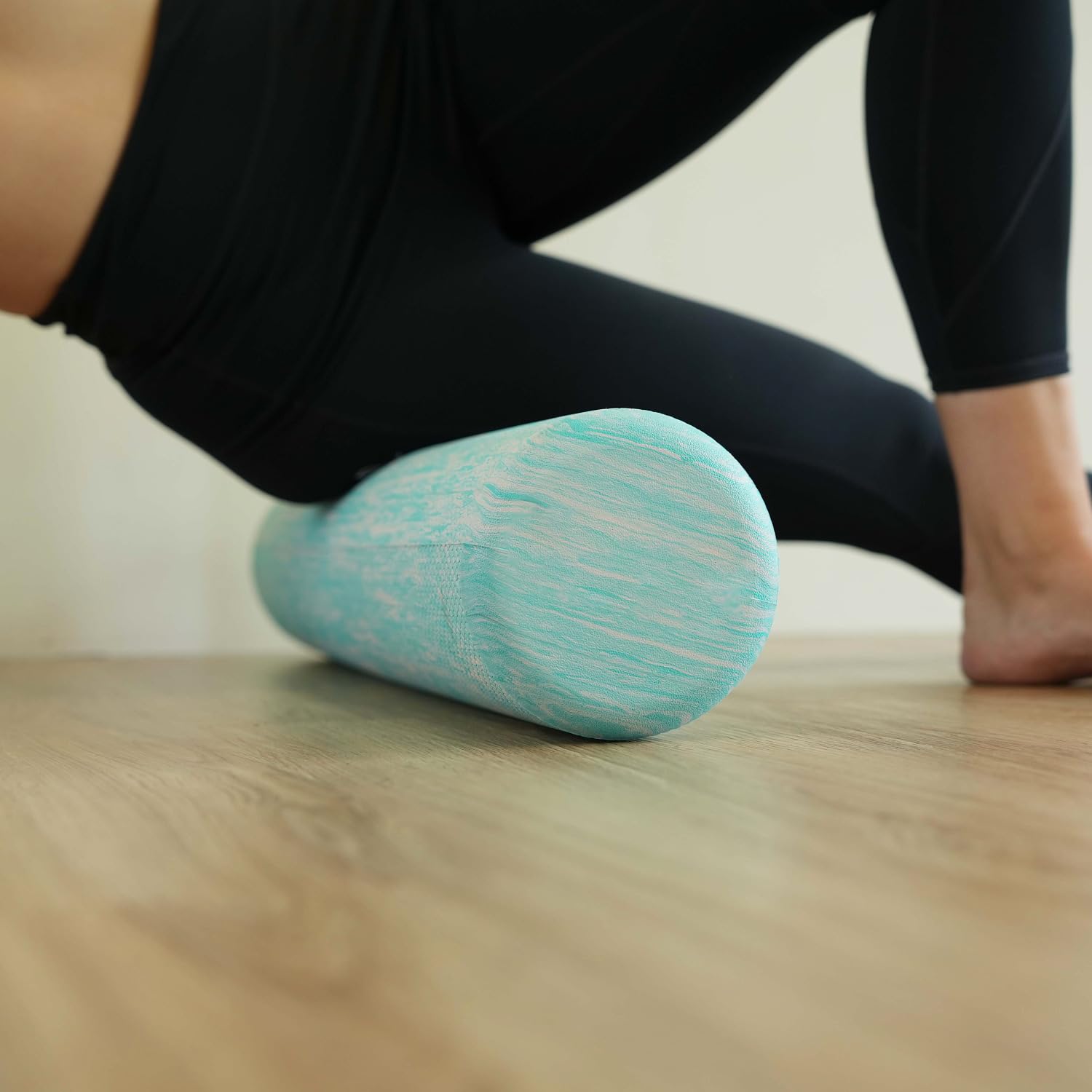 Sport-Thieme Pilates Roller Recycle | Faszienrolle aus 100% recyceltem PE Schaum | 92x15 cm Grün-Grau marmoriert | Für Selbstmassage, Balance, Dehnen | Belastbar bis 100 kg | 670 g