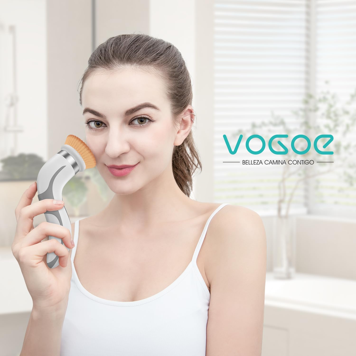 VOGOE Cepillo Limpiador Facial Eléctrico, Recargable Limpieza Facial Impermeable IPX6, Giratoria Maquina Cepillo Faciales con 2 Cepillos y 2 Velocidades para Exfoliante y Masaje FB210 (Gris)