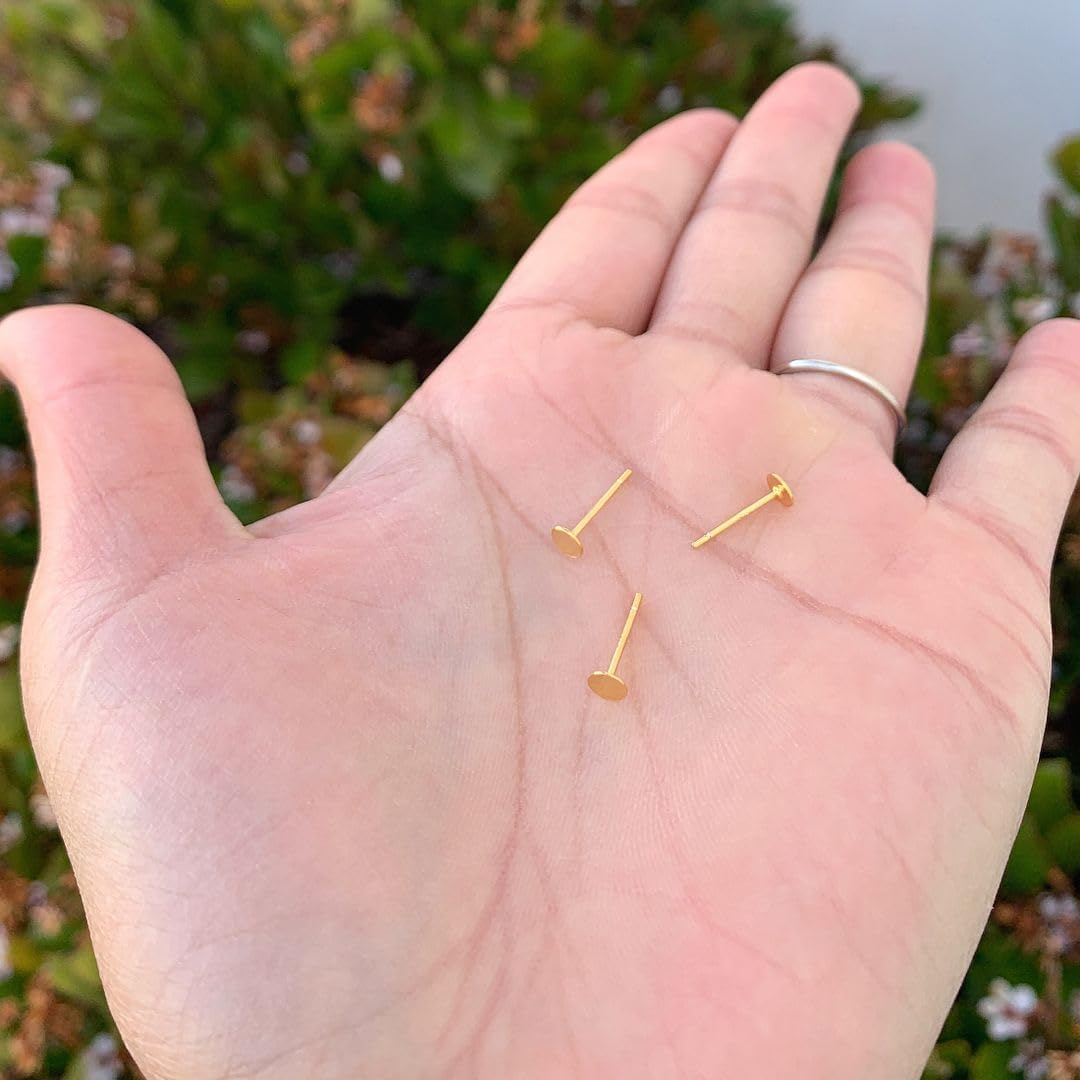 40pcs Adabele Real Yellow Gold Plated Sterling Silver Earring Posts Findings 0.7mm Pin 4mm 0.16 Inch Small Glue On Flat Pad Disc 40pcs Plastic Earnut Backs for Earrings Making SS67-4