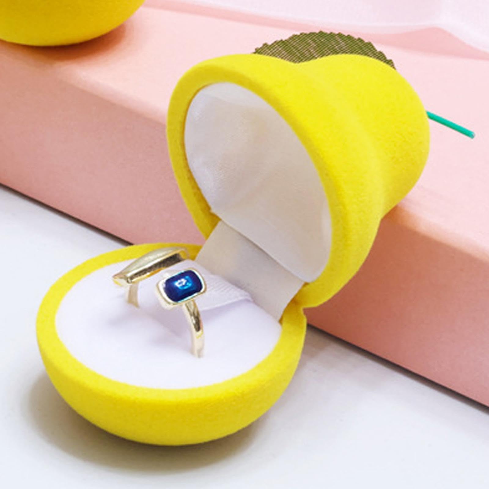 Amazon｜T Tooyful 結婚指輪ボックス、かわいい洋ナシ型ジュエリー 