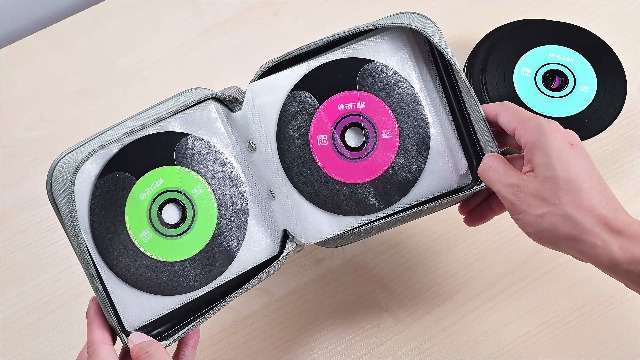 Amazon.com: alavisxf xx CD Case, 48 Capacity Hard Plastic DVD Case