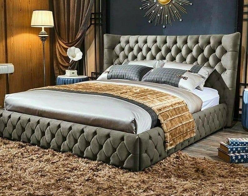 mm08enn Luxury Chesterfield Wing Buttons Bed Frame in Soft Plush Fabric (Black, 5ft King Size)