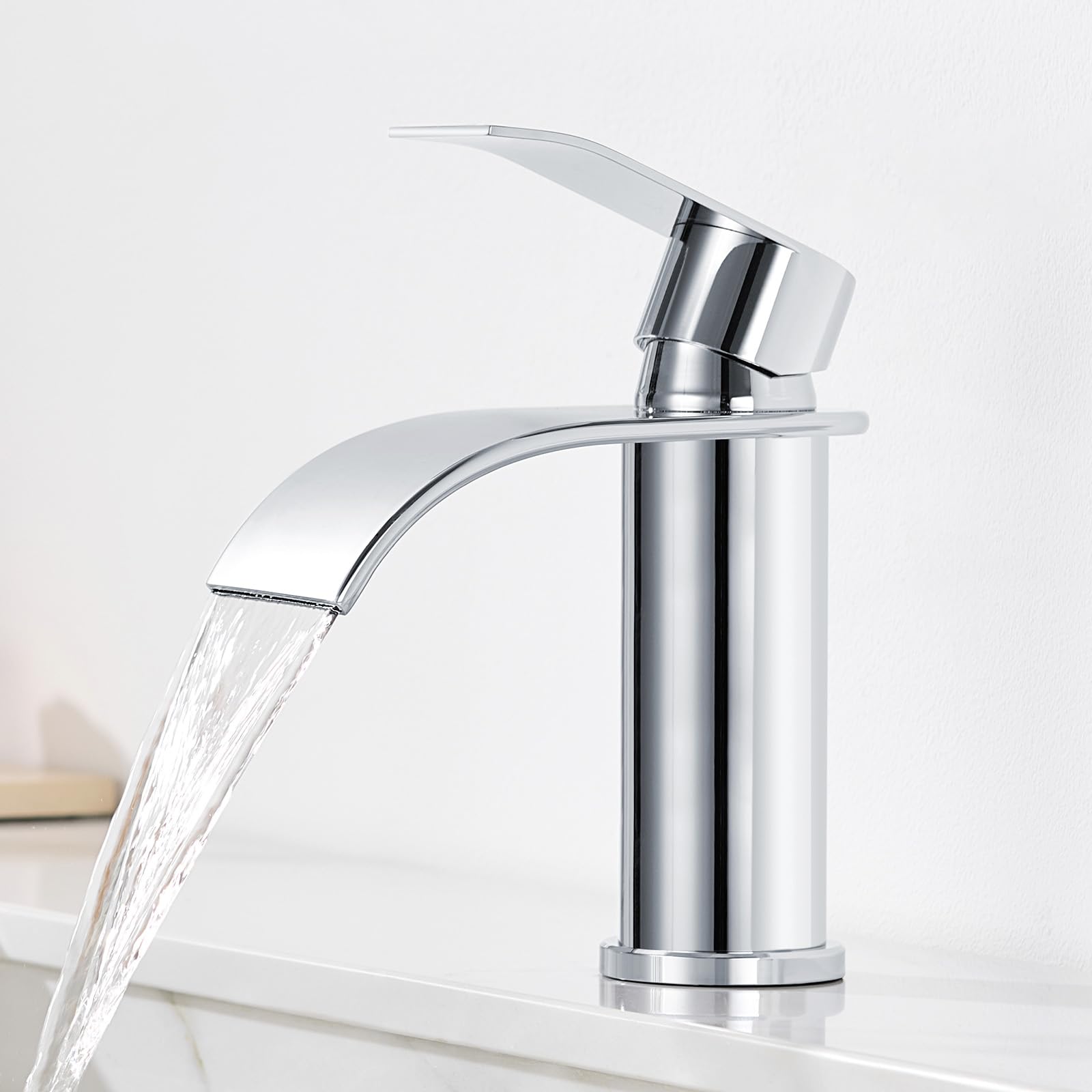 CECIPA Robinet Salle Bain, Moderne Mitigeur Lavabo Cascade, Hauteur de Bec 86 mm, Robinetterie Chromé G 3/8, Eau Chaude et Froide Disponible, Acier Inoxydable