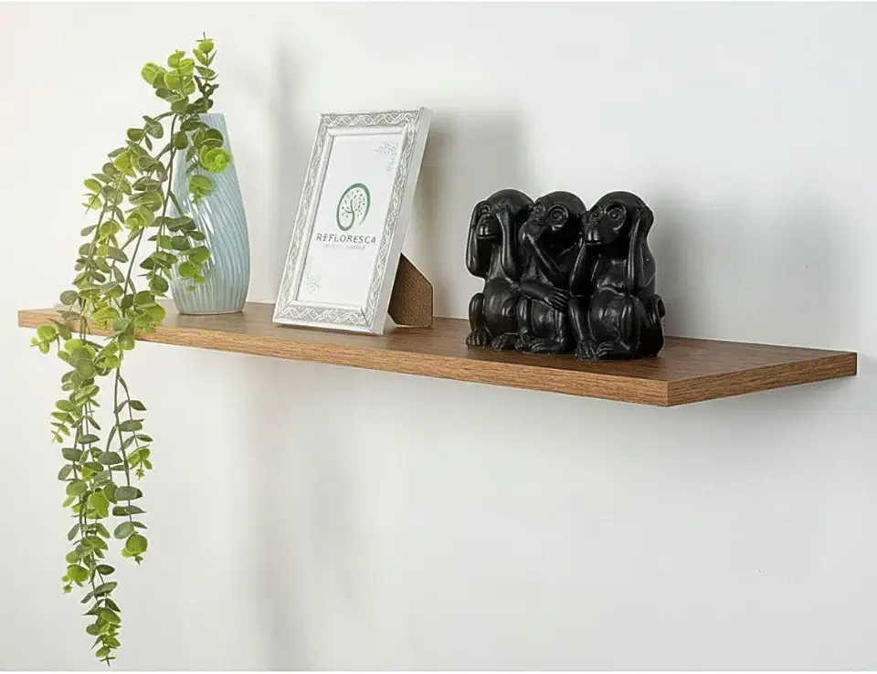 Prateleira Flutuante 1MT x 15cm em MDF Amadeirado Louro Freijó com Suporte Invisível – Prateleira de Parede Decorativa para Sala, Quarto, Cozinha e Escritório – Refloresça