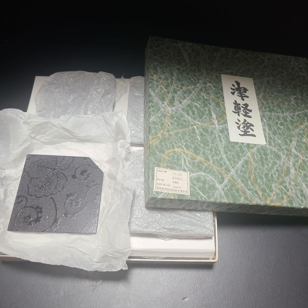 津軽塗　唐塗　菓子器　赤緑　茶托　コースター　紋紗塗　ラメ入り　螺鈿細工　4組 Amazon.co.jp: 津軽塗 唐塗 菓子器 青緑 紋紗塗 螺鈿細工 茶托