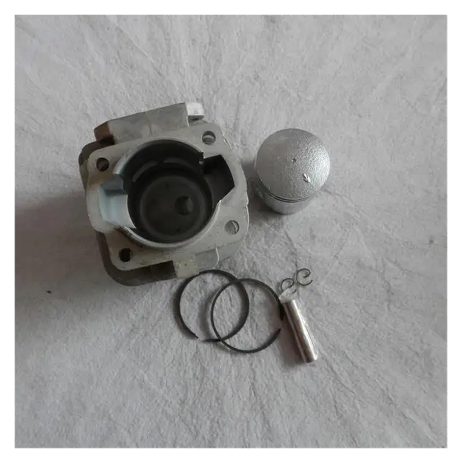 51mm Yd-78 Cylinder Kit 50mm 1e51f-1 Yd78 Yd81 Bh29 8100 8200 8500 8800 Chainsaw 6mf-28 30 Blower(Type B DIA. 51MM)