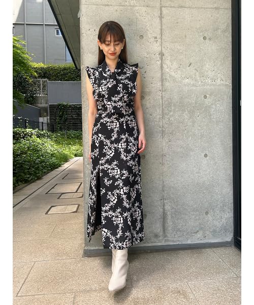 値下げ❤️スナイデル　Sustainaバリエプリントナローワンピ SNIDEL - Sustainableバリエプリントナローワンピース ライト