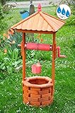 Solarbeleuchtung (erhältlich als Zubehör***, siehe Artikelbeschreibung unten) / LIEFERUMFANG: Holzbrunnen mit Dach, Holzeimer und Rolle