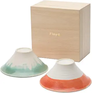 Floyd (フロイド) 富士山 茶碗 電子レンジ対応 ペア 夫婦 ギフト 2個セット 桐箱入り 富士碗 Couple 青 & 赤 日本製 結婚祝い FL06-00307