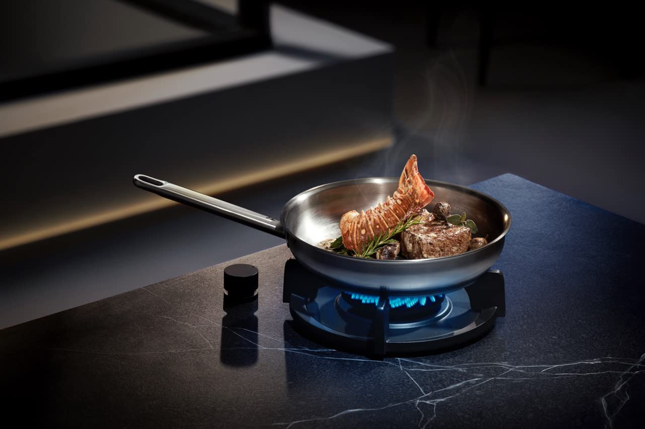 WMF Ultimate - Sartén de acero inoxidable (28 cm, sin revestimiento, base plana, inducción, acero inoxidable Cromargan pulido, apta para horno, apta para lavavajillas