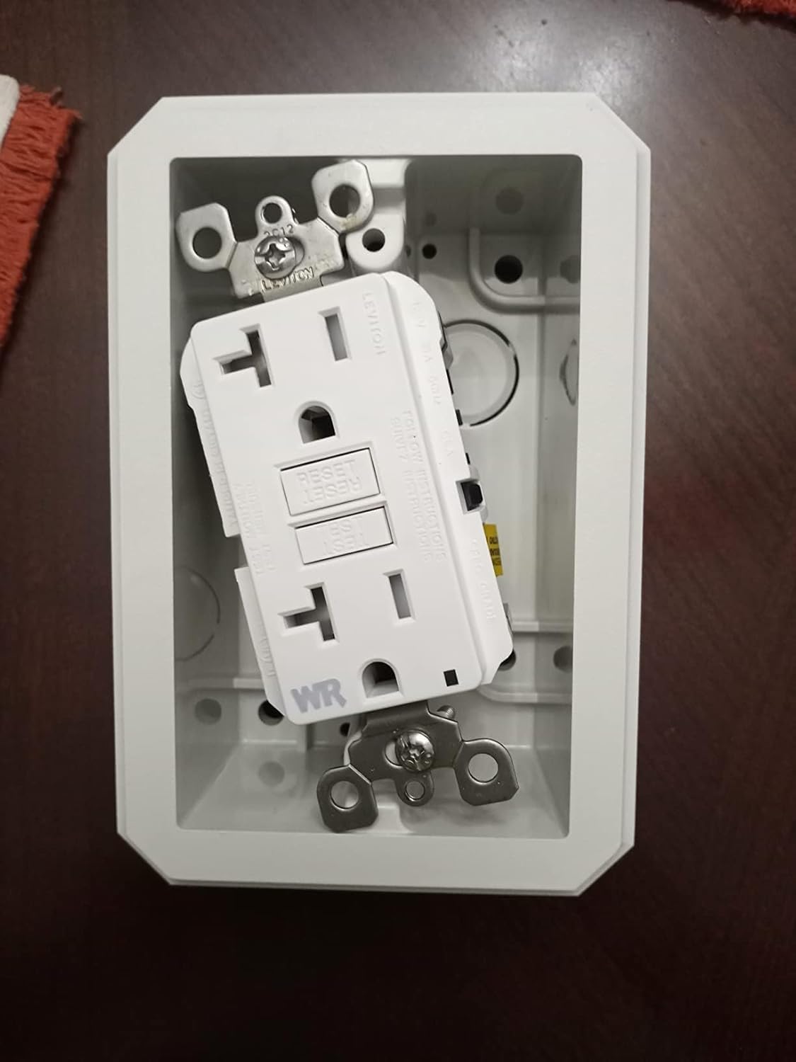 FS Outlet Box - Weatherproof Electrical Box -6