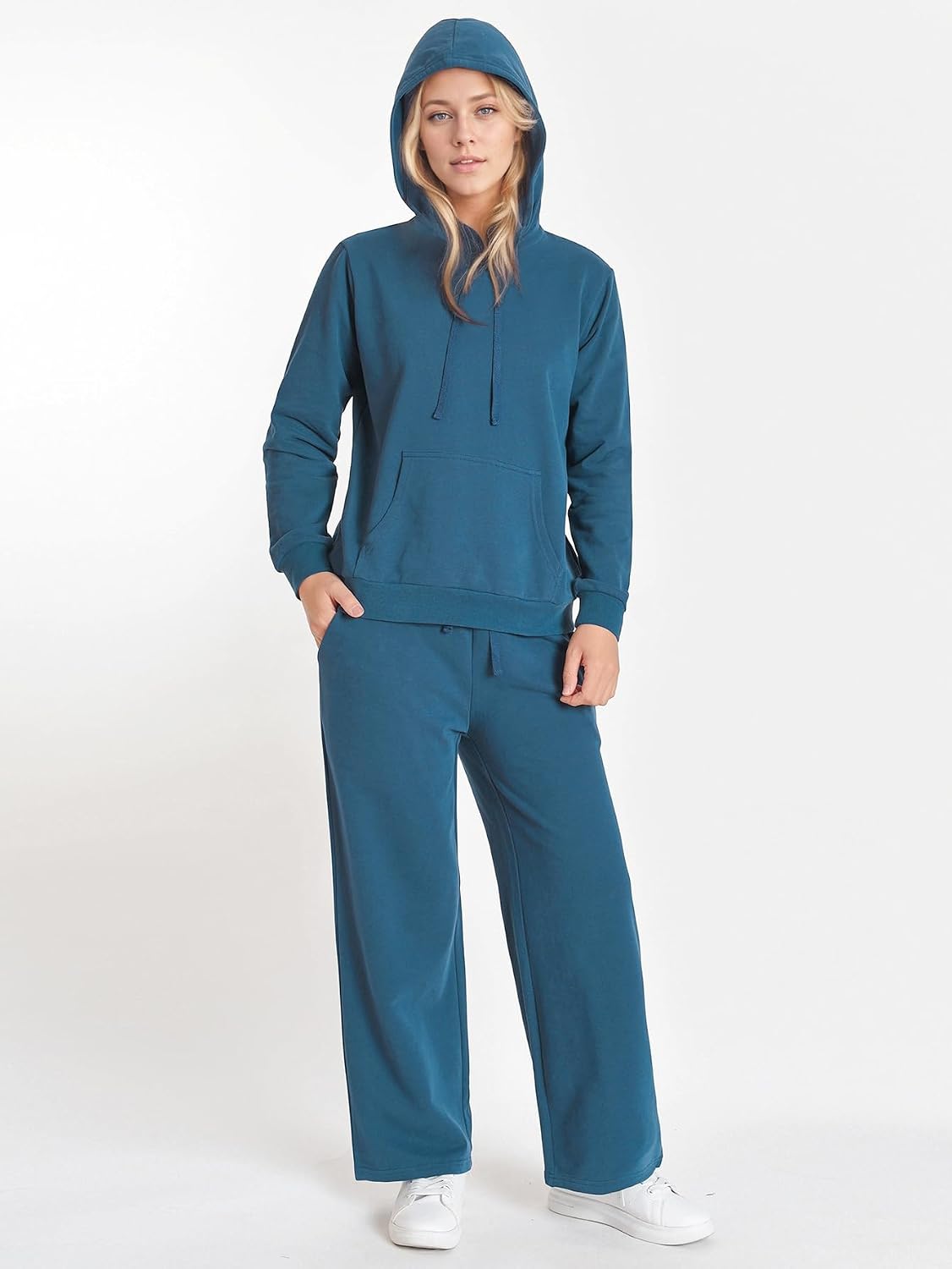 Weintee Women's Petite Sweatsuits 2 Piece Outfits Hoodie Sweatshirts and Sweatpants Sets Wide Leg Jogging Suits
