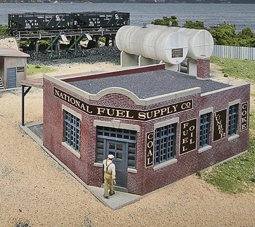 Walthers SceneMaster National Fuel Supply Kit structure plastique HO