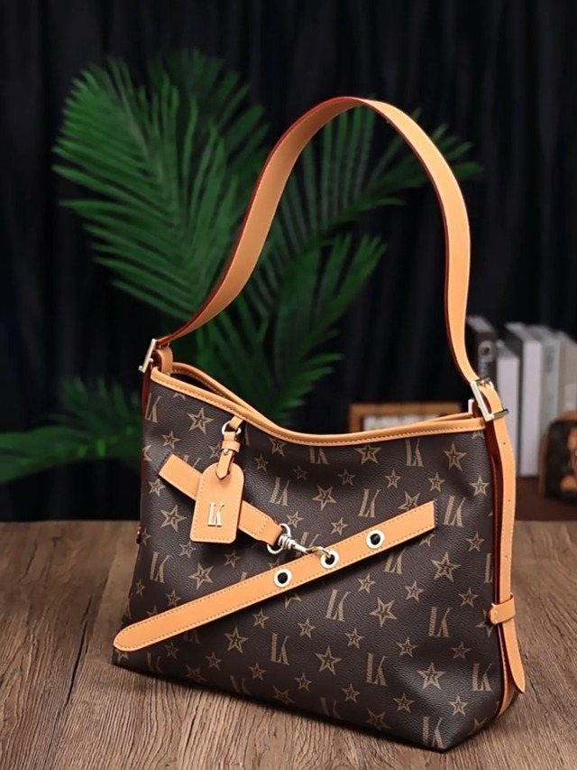 Bolso grande de hombro ajustable para mujer cuero miniatura 6