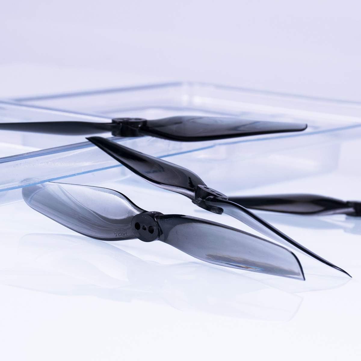 Suреr Sаlе 🛒 BETAFPV 16pcs HQ 4025 2-Blade Props with 1.5mm Shaft Whoop Drone Propellers for 3-4S Brushless 3-4Inch FPV Micro Racing Whoop Drone 1505 1404 Brushless Motors