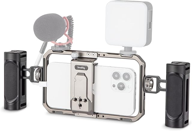 SMALLRIG Universal Video Kit for iPhone Series Multifunctional Universal Phone Cage Kit With Handles, Phone Rig for Filmmaking, Live Streaming and Vlogging - 3609