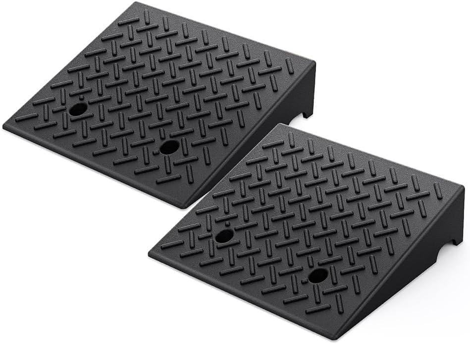 Zanotva Pack of 2 Rubber Kerb Ramps Robust Rubber Threshold Ramp 13-20 cm Height for Cars Wheelchairs Scooters Lawnmowers 15 cm/6 in Rise